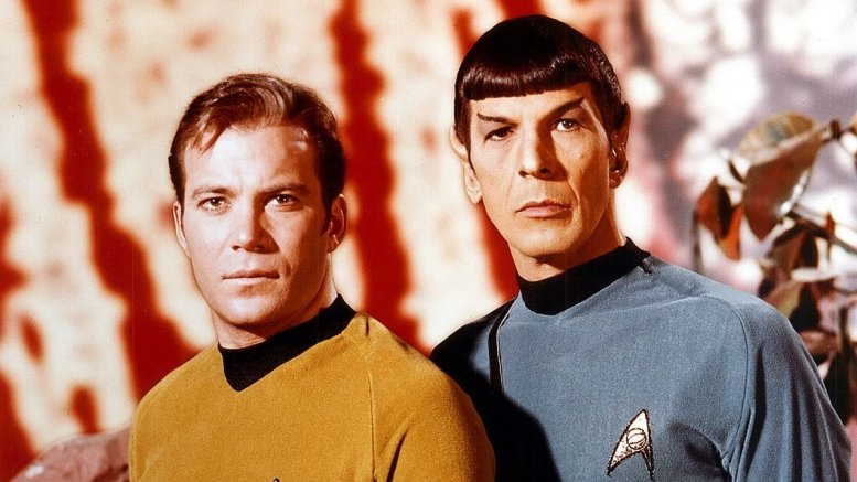 Imagem de Spock e Kirk, no Star Trek original dos anos 60.